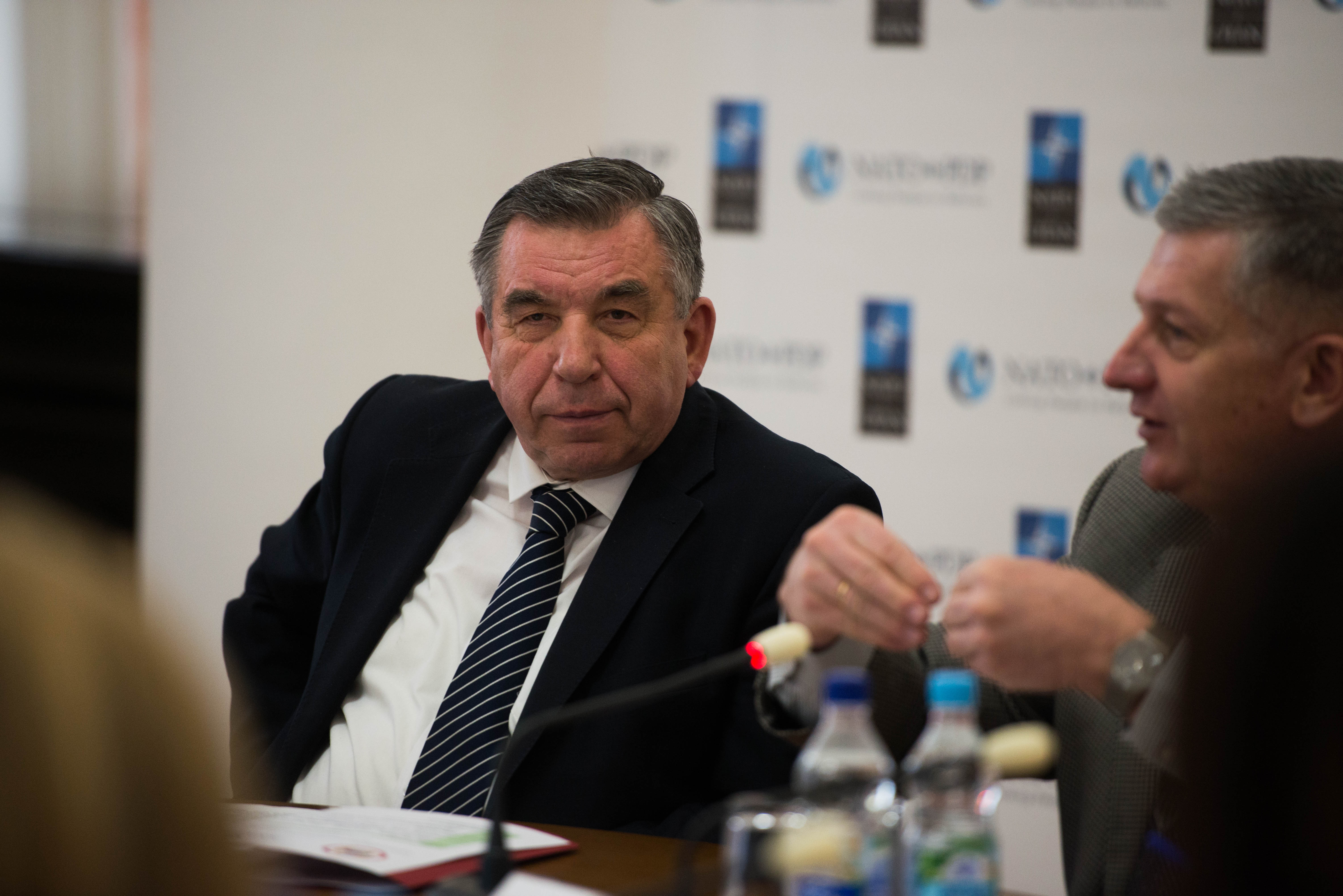 Новини: У КНУ розпочався «Практичний курс англійської мови» для ...