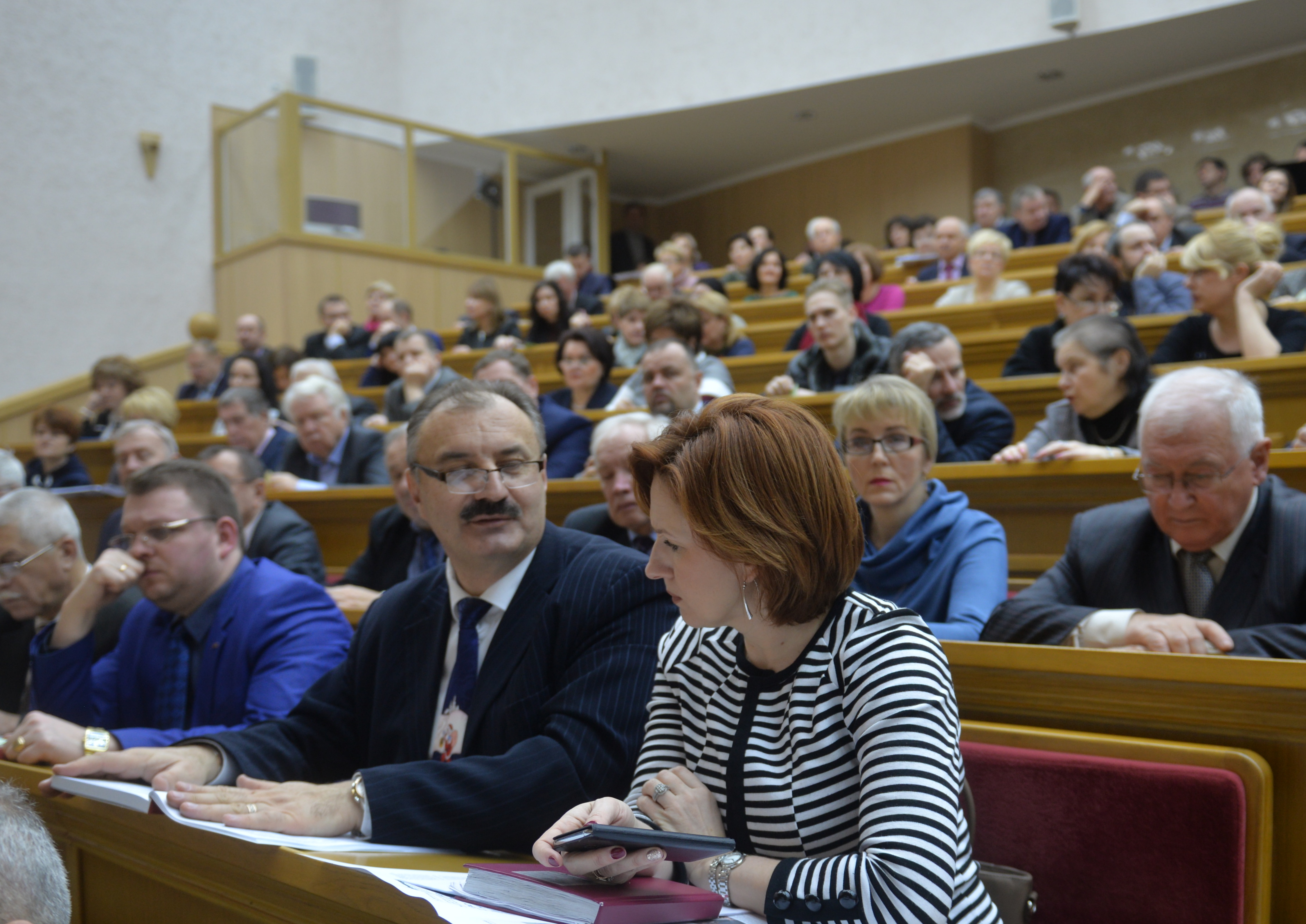 Новини: Конференція трудового колективу КНУ схвалила Звіт ректора